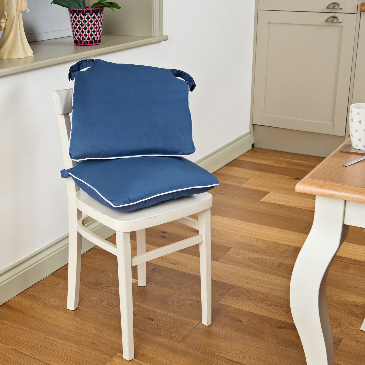 Loft 25 Tufted Duck Velvet Chair Seat Pad
