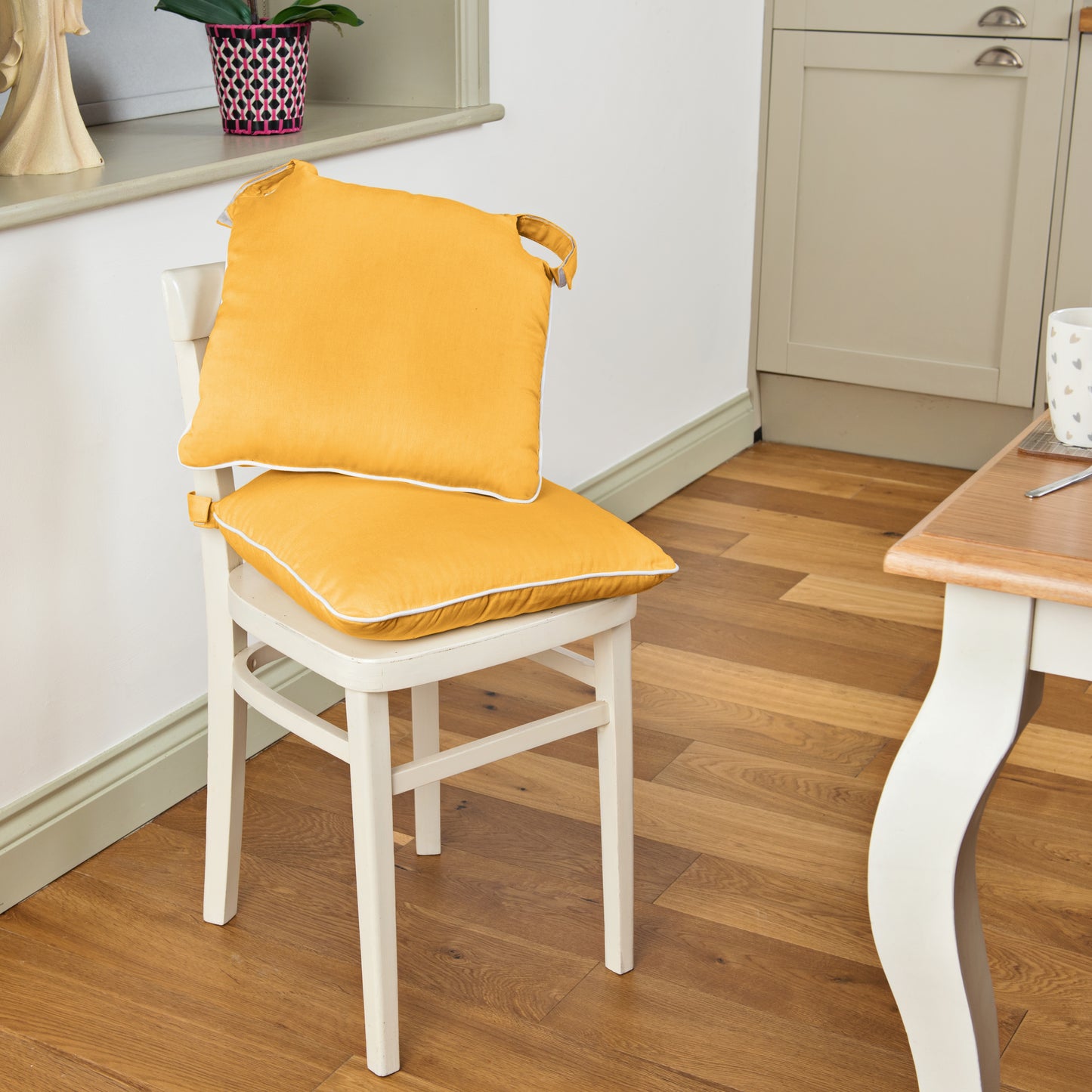 Loft 25 Tufted Duck Velvet Chair Seat Pad